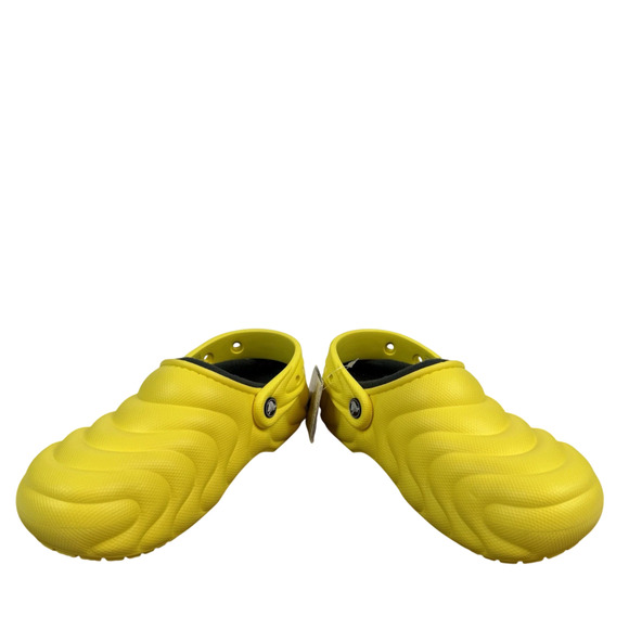 Crocs 210059-77J Classic Lined Overpuff Clog Cyber Yellow Size US M8 / W10 New